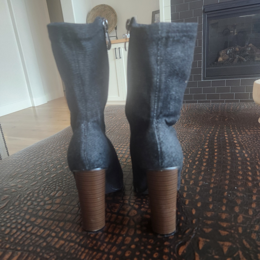 Cape Robbin Charcoal Ankle Booties - Picture 5 of 6